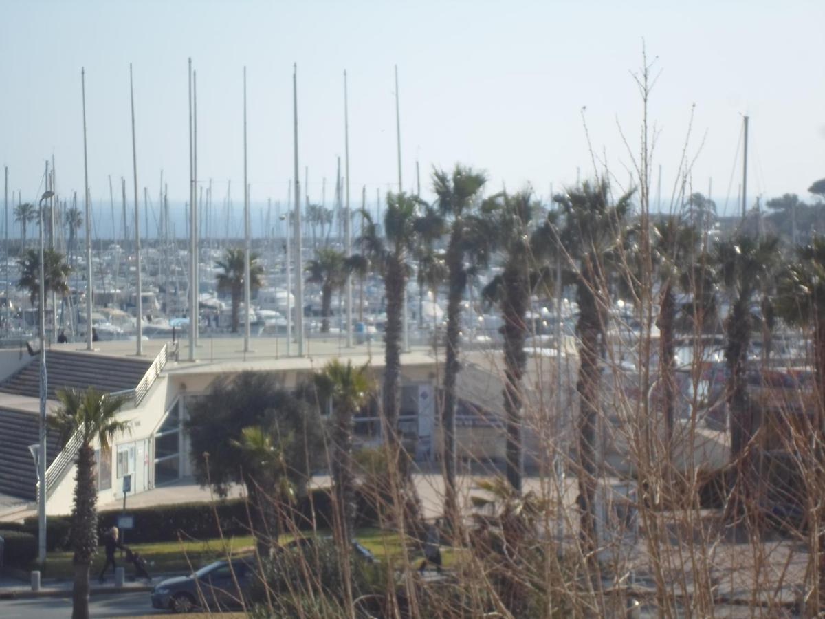 Appart T3 A 50 M De La Plage キャバレール・シュル・メール エクステリア 写真